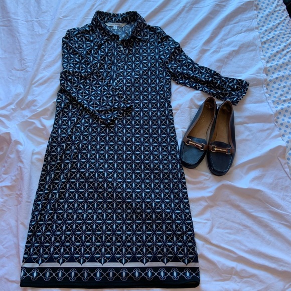 Pattern dress with belt - Picture 2 of 2